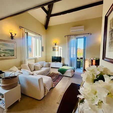 Rosa San Pietro شقة