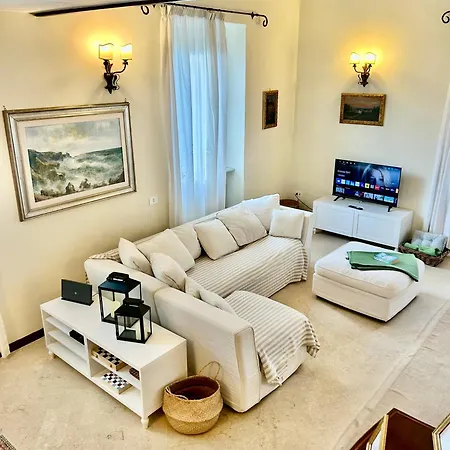 Rosa San Pietro *
